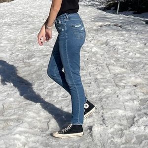 American Eagle Extra Long Mom Jeans